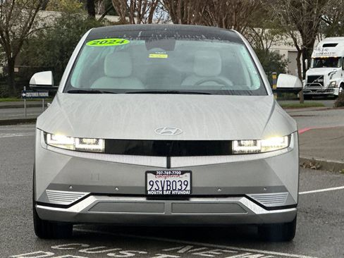 Certified 2024 Hyundai Ioniq 5 Limited image 9