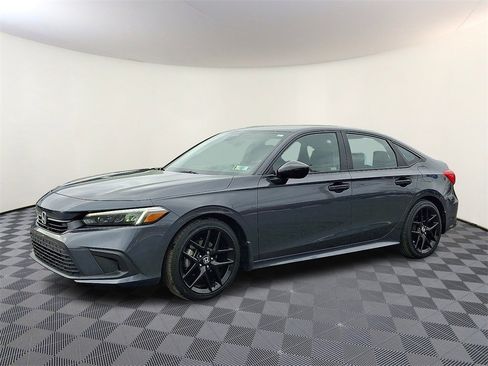 Used 2022 Honda Civic Sport image 6