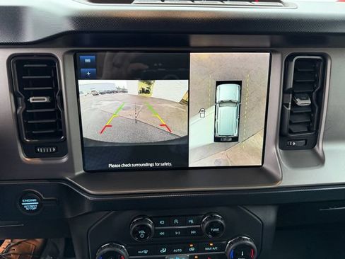 Used 2022 Ford Bronco Outer Banks w/ Sasquatch Package AWD/4WD image 27