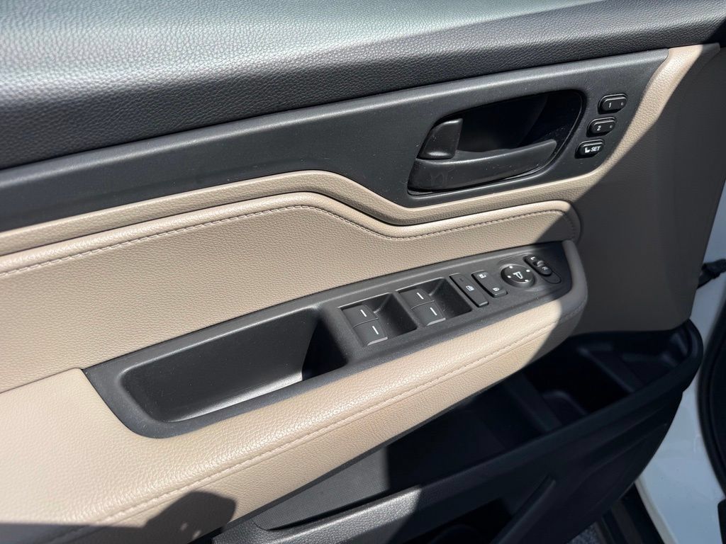 Used 2019 Honda Odyssey EX-L image 14