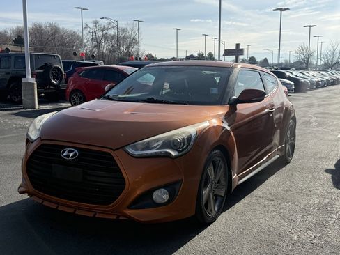 Used 2014 Hyundai Veloster Turbo image 3