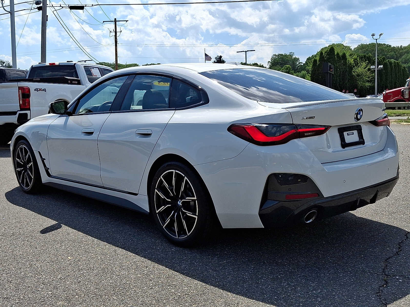 Used 2023 BMW 430i Gran Coupe xDrive w/ M Sport Package AWD/4WD image 4