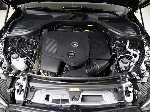 Certified 2026 Mercedes-Benz GLC 300 4MATIC image 37