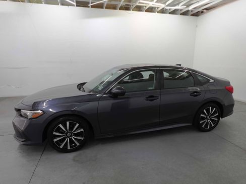 Used 2023 Honda Civic EX image 8