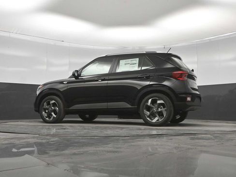 New 2026 Hyundai Venue SEL FWD image 38