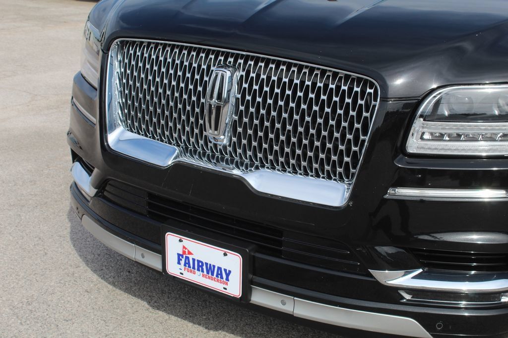 Used 2019 Lincoln Navigator Reserve w/ Cargo Package AWD/4WD image 5