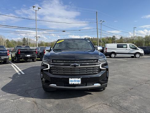 Used 2021 Chevrolet Tahoe Premier AWD/4WD image 11