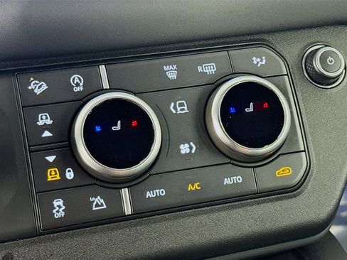 Used 2024 Land Rover Defender 110 X-Dynamic SE image 24