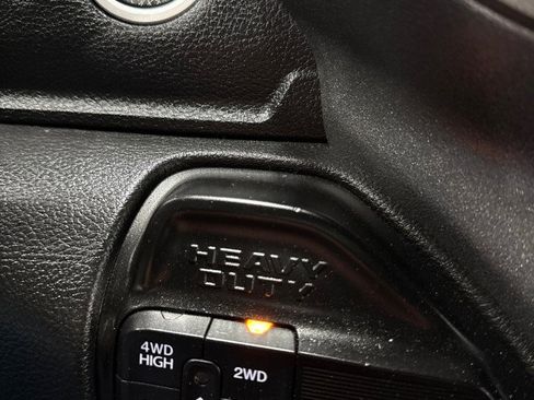 Used 2024 RAM 3500 Tradesman w/ Chrome Appearance Group image 21