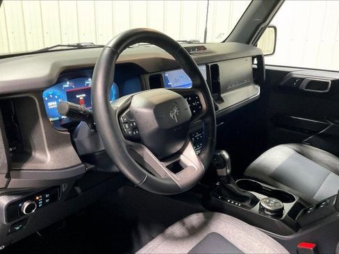 Used 2025 Ford Bronco Big Bend image 14