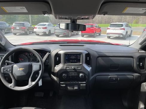 Used 2020 Chevrolet Silverado 1500 Custom w/ Custom Value Package AWD/4WD image 14