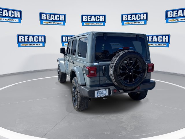 Used 2025 Jeep Wrangler Unlimited Sahara w/ Safety Group AWD/4WD image 6