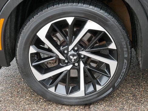 Used 2023 Mitsubishi Outlander SEL image 15