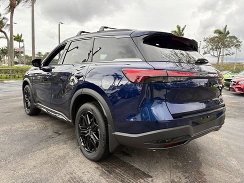 New 2026 INFINITI QX60 Sport image 4