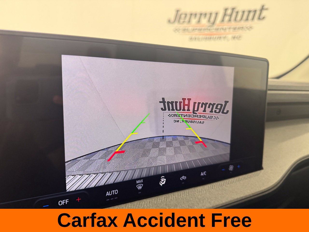 Used 2026 Ford Maverick XLT FWD image 3
