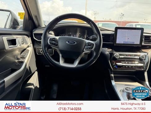 Used 2022 Ford Explorer Limited w/ Equipment Group 301A AWD/4WD image 26