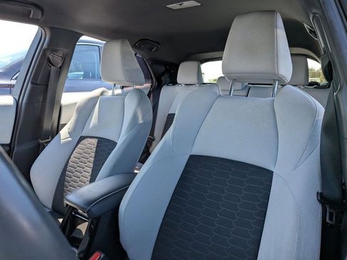 Used 2022 Toyota Corolla SE image 15