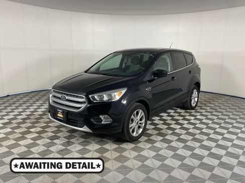 Used 2017 Ford Escape SE AWD/4WD image 1