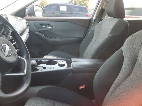 Certified 2022 Nissan Rogue SV AWD/4WD image 8