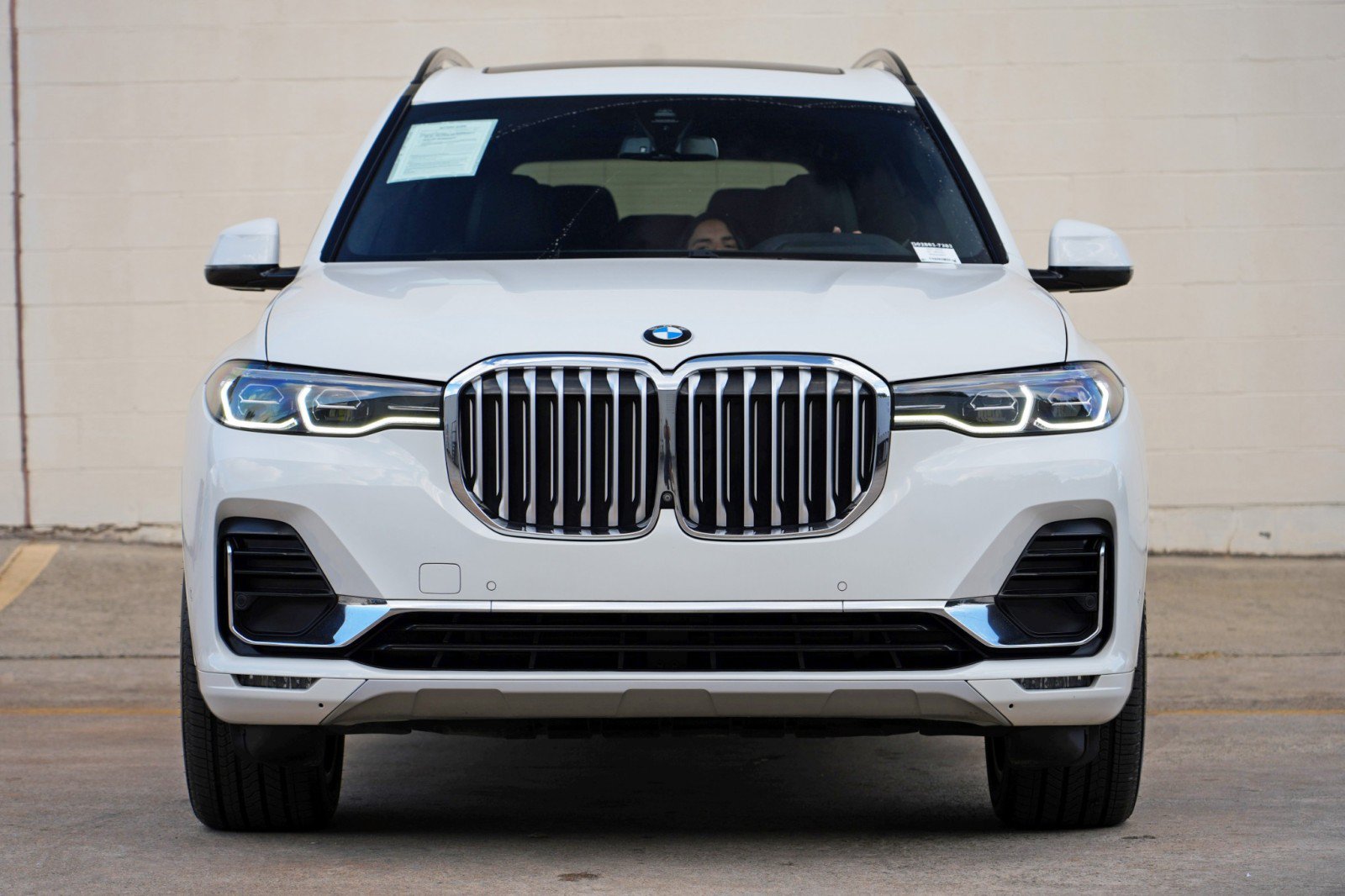 Used 2021 BMW X7 xDrive40i w/ Premium Package AWD/4WD image 7