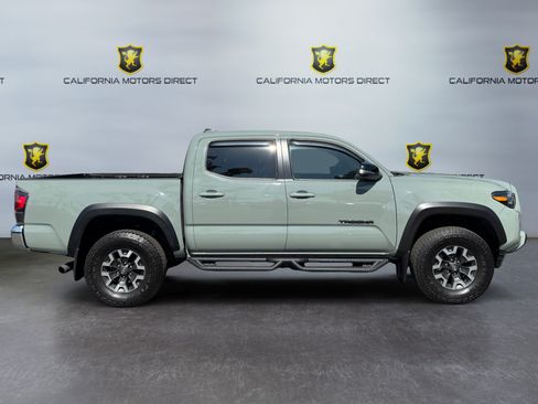 Used 2023 Toyota Tacoma TRD Off-Road AWD/4WD image 6