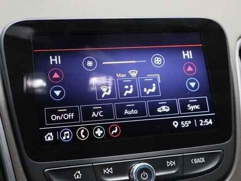 Used 2022 Chevrolet Malibu LT image 27