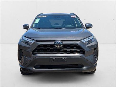 Used 2024 Toyota RAV4 XLE image 2