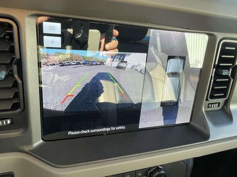 Used 2024 Ford Bronco Wildtrak image 20