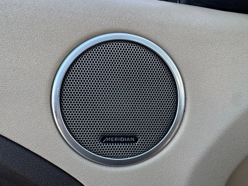 Used 2015 Land Rover Range Rover Evoque Pure Plus image 43