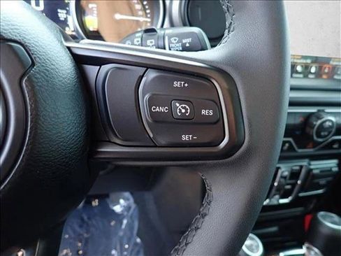 Used 2023 Jeep Wrangler Unlimited w/ 8.4" Radio Group AWD/4WD image 14