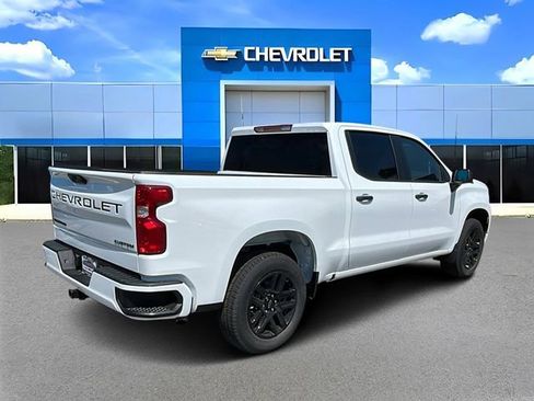 New 2026 Chevrolet Silverado 1500 Custom RWD image 3
