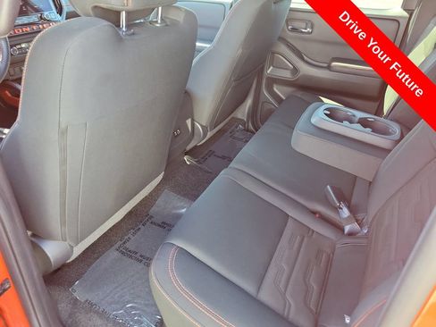 Used 2025 Nissan Frontier PRO-4X w/ Tow Package AWD/4WD image 26