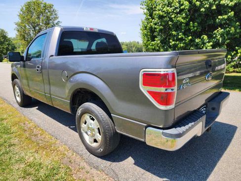 Used 2014 Ford F150 XLT w/ Equipment Group 301A Mid RWD image 8