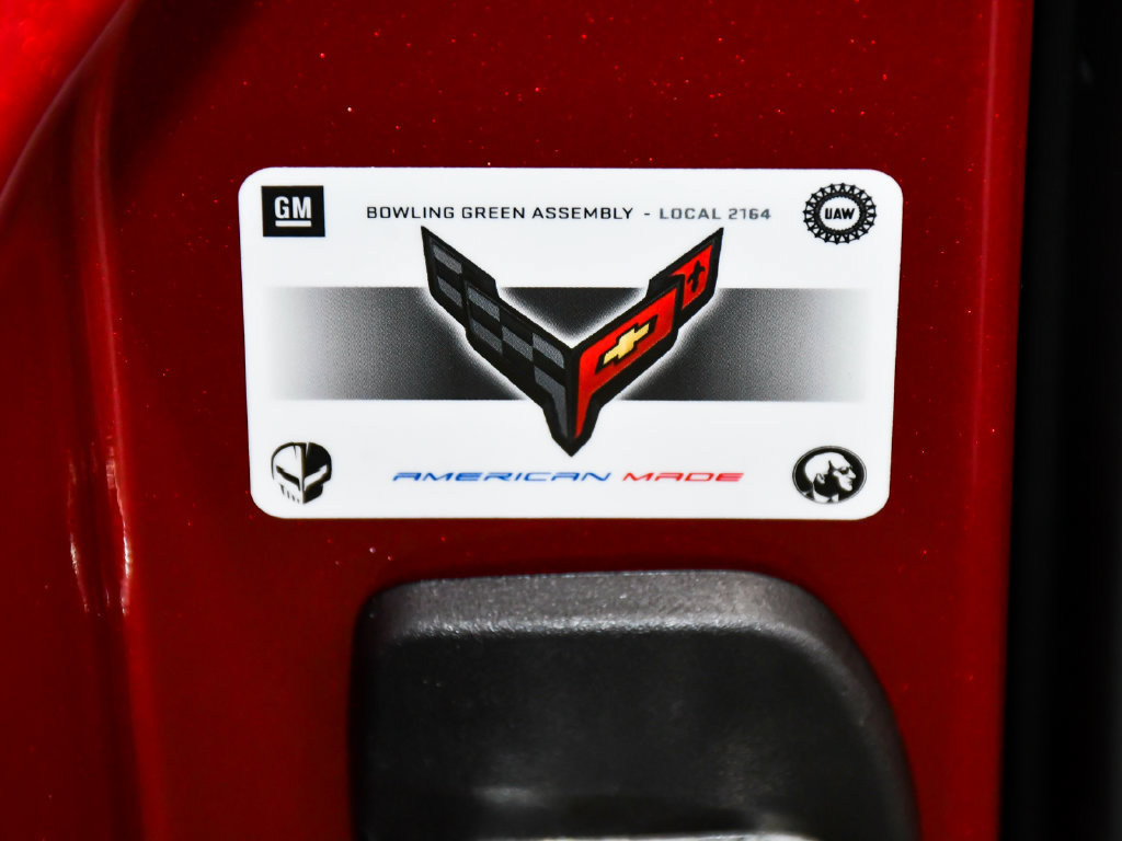 Used 2022 Chevrolet Corvette Stingray Preferred Cpe w/ Z51 Performance Package RWD image 24