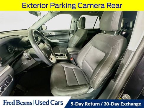 Certified 2023 Ford Explorer XLT w/ Class IV Trailer Tow Package AWD/4WD image 25