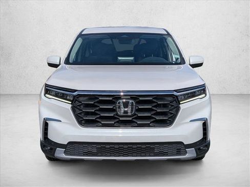 Certified 2024 Honda Pilot EX-L image 2