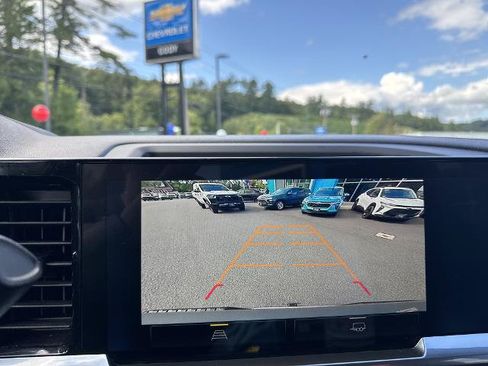 Certified 2026 Chevrolet Silverado 1500 LT AWD/4WD image 9