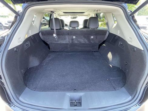 Used 2024 Nissan Murano SL FWD image 11