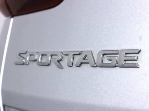 Used 2022 Kia Sportage EX AWD/4WD image 37