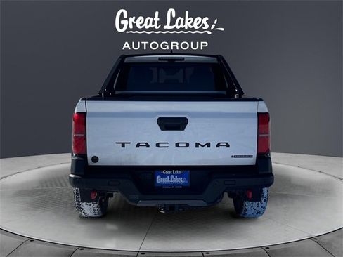 Used 2024 Toyota Tacoma Trailhunter image 4