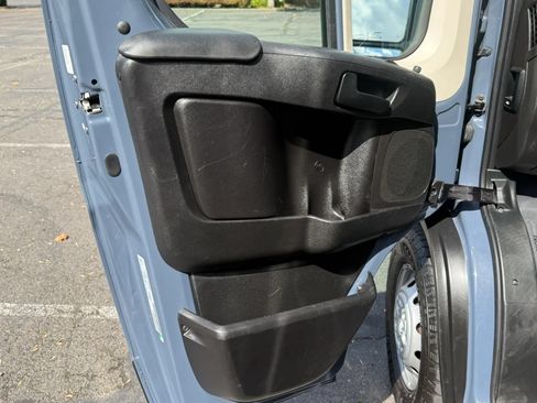 Used 2022 RAM ProMaster 3500 w/ Fleet Safety Group (AWQ) FWD image 22