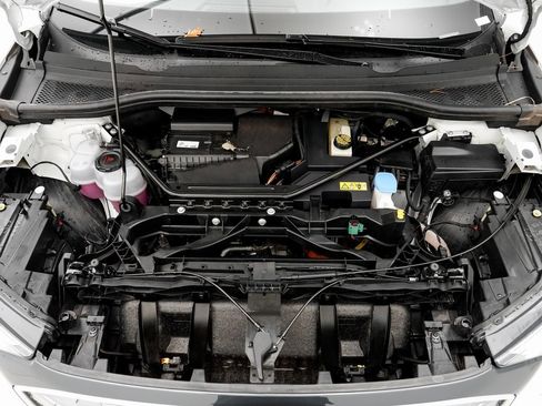 Used 2022 Audi Q4 e-tron Premium Plus image 25