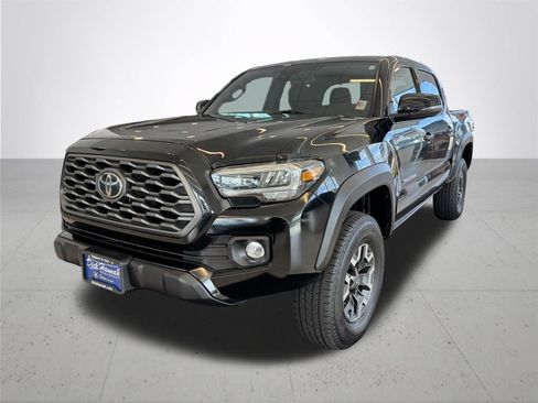Used 2023 Toyota Tacoma TRD Off-Road AWD/4WD image 2