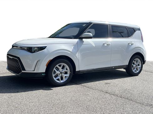 New 2025 Kia Soul S image 21