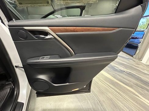Used 2021 Lexus RX 350L Premium w/ Premium Package image 44