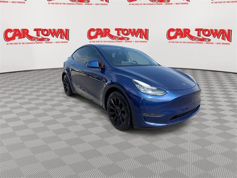 Used 2020 Tesla Model Y Long Range image 2