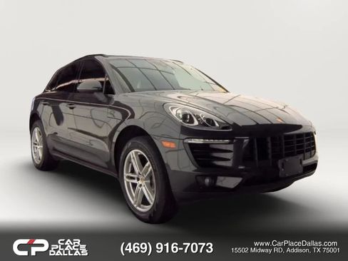 Used 2018 Porsche Macan AWD/4WD image 1