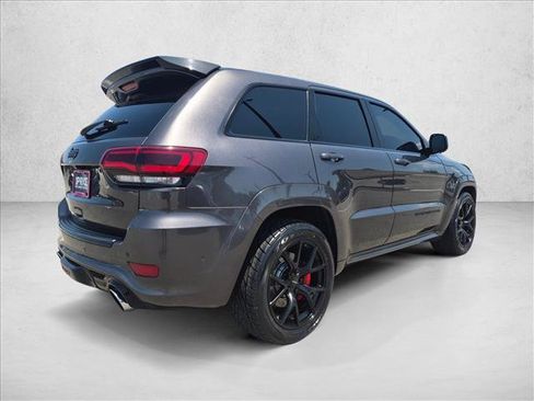Used 2019 Jeep Grand Cherokee SRT w/ Trailer Tow Group IV AWD/4WD image 5