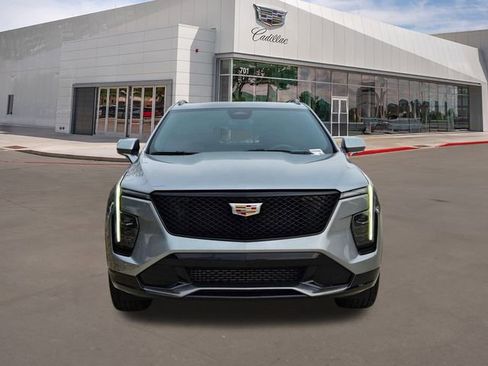 Certified 2025 Cadillac XT4 Sport w/ Cold Weather Package image 2