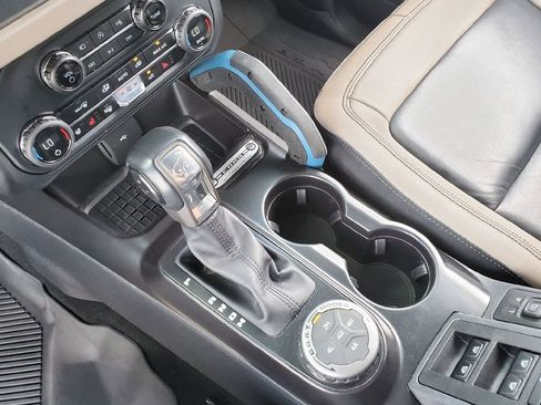 Used 2024 Ford Bronco Wildtrak AWD/4WD image 18